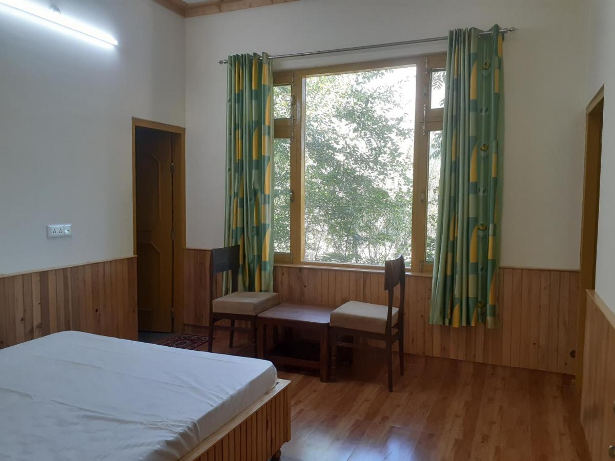 Shamshi Gazing Moon Homestay מראה חיצוני תמונה